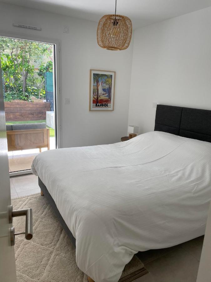 T2 Garden Beach Saint-Cyr-sur-Mer Bagian luar foto